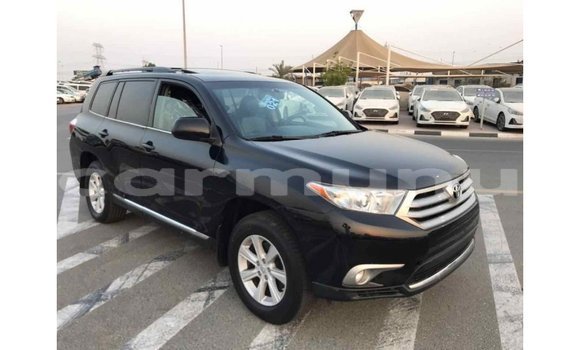 Buy Import Toyota Highlander Black Car in Import - Dubai in Region of Bouenza Buy Import Toyota Highlander Black Car in Import - Dubai in Region of Bouenza