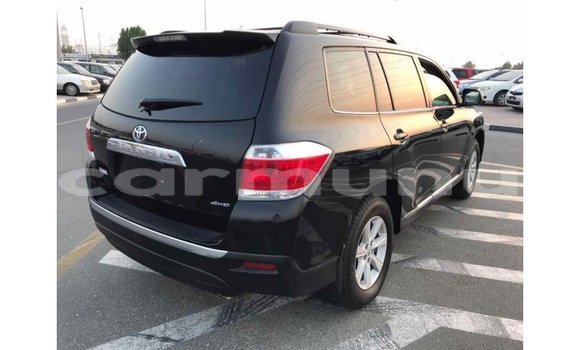 Buy Import Toyota Highlander Black Car in Import - Dubai in Region of Bouenza Buy Import Toyota Highlander Black Car in Import - Dubai in Region of Bouenza