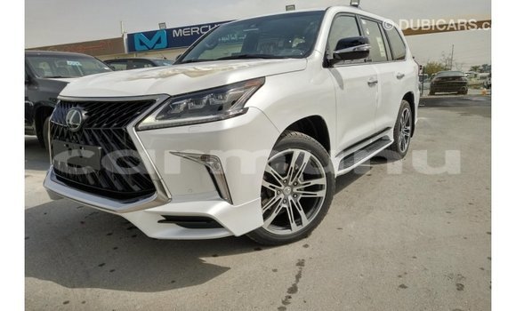 Acheter Import Voiture Lexus LX Blanc à Import - Dubai, Région de la Bouenza Acheter Import Voiture Lexus LX Blanc à Import - Dubai, Région de la Bouenza