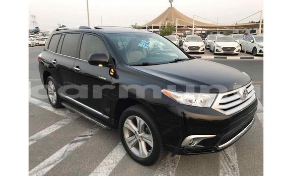 Buy Import Toyota Highlander Black Car in Import - Dubai in Region of Bouenza Buy Import Toyota Highlander Black Car in Import - Dubai in Region of Bouenza