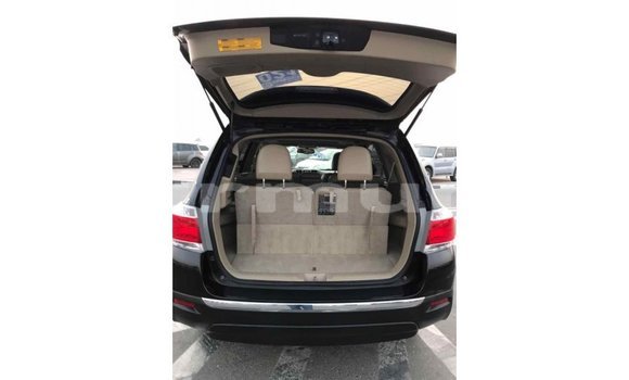 Buy Import Toyota Highlander Black Car in Import - Dubai in Region of Bouenza Buy Import Toyota Highlander Black Car in Import - Dubai in Region of Bouenza