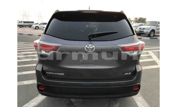 Buy Import Toyota Highlander Other Car in Import - Dubai in Region of Bouenza Buy Import Toyota Highlander Other Car in Import - Dubai in Region of Bouenza