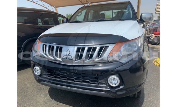 Buy Import Mitsubishi L200 Black Car in Import - Dubai in Region of Bouenza Buy Import Mitsubishi L200 Black Car in Import - Dubai in Region of Bouenza