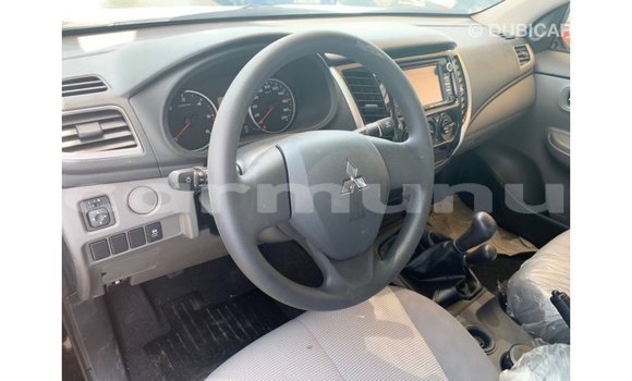Buy Import Mitsubishi L200 Black Car in Import - Dubai in Region of Bouenza Buy Import Mitsubishi L200 Black Car in Import - Dubai in Region of Bouenza