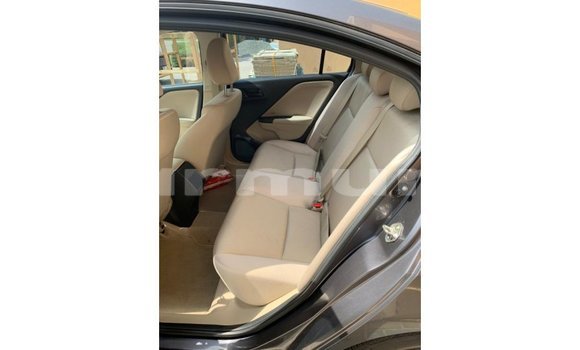 Acheter Import Voiture Honda City Autre à Import - Dubai, Région de la Bouenza Acheter Import Voiture Honda City Autre à Import - Dubai, Région de la Bouenza