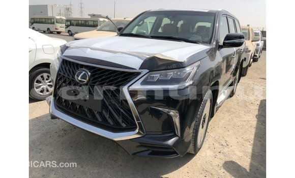 Acheter Import Voiture Lexus LX Noir à Import - Dubai, Région de la Bouenza Acheter Import Voiture Lexus LX Noir à Import - Dubai, Région de la Bouenza