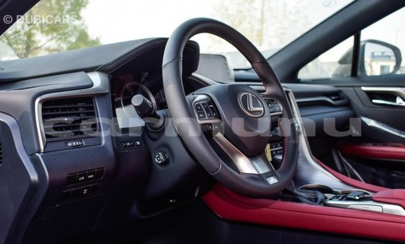 Acheter Import Voiture Lexus RX 300 Blanc à Import - Dubai, Région de la Bouenza Acheter Import Voiture Lexus RX 300 Blanc à Import - Dubai, Région de la Bouenza