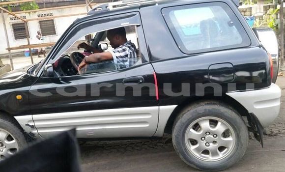 Buy Used Toyota RAV4 Black Car in Black Point in Kouilou region Buy Used Toyota RAV4 Black Car in Black Point in Kouilou region