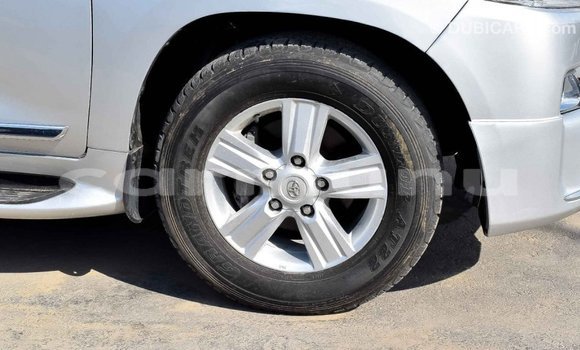 Buy Import Toyota Land Cruiser Other Car in Import - Dubai in Region of Bouenza Buy Import Toyota Land Cruiser Other Car in Import - Dubai in Region of Bouenza