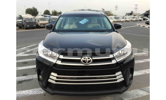 Buy Import Toyota Highlander Black Car in Import - Dubai in Region of Bouenza Buy Import Toyota Highlander Black Car in Import - Dubai in Region of Bouenza