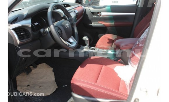 Buy Import Toyota Hilux White Car in Import - Dubai in Region of Bouenza Buy Import Toyota Hilux White Car in Import - Dubai in Region of Bouenza