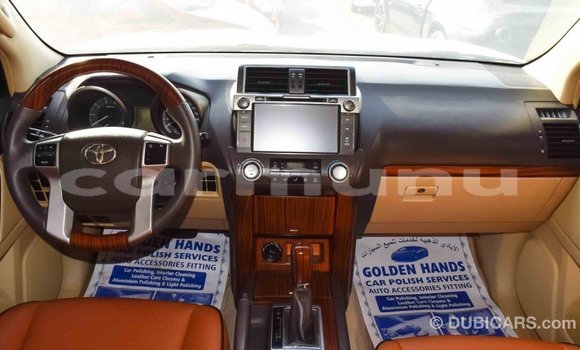 Acheter Import Voiture Toyota Prado Blanc à Import - Dubai, Région de la Bouenza Acheter Import Voiture Toyota Prado Blanc à Import - Dubai, Région de la Bouenza