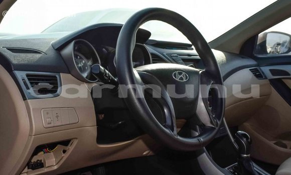 Acheter Import Voiture Hyundai Elantra Rouge à Import - Dubai, Région de la Bouenza Acheter Import Voiture Hyundai Elantra Rouge à Import - Dubai, Région de la Bouenza