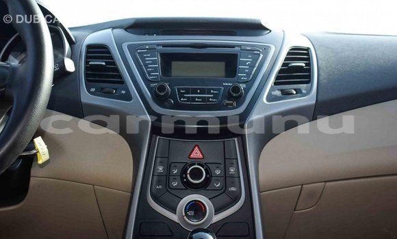 Acheter Import Voiture Hyundai Elantra Rouge à Import - Dubai, Région de la Bouenza Acheter Import Voiture Hyundai Elantra Rouge à Import - Dubai, Région de la Bouenza