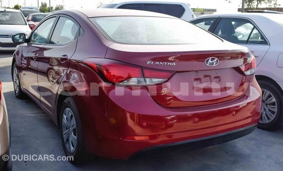 Acheter Import Voiture Hyundai Elantra Rouge à Import - Dubai, Région de la Bouenza Acheter Import Voiture Hyundai Elantra Rouge à Import - Dubai, Région de la Bouenza
