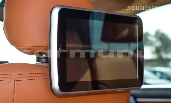 Buy Import Toyota Land Cruiser White Car in Import - Dubai in Region of Bouenza Buy Import Toyota Land Cruiser White Car in Import - Dubai in Region of Bouenza