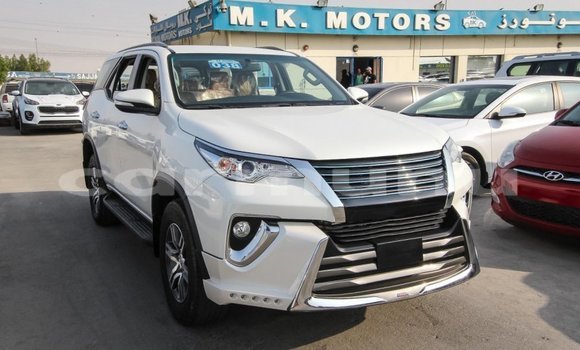 Buy Import Toyota Fortuner White Car in Import - Dubai in Region of Bouenza Buy Import Toyota Fortuner White Car in Import - Dubai in Region of Bouenza