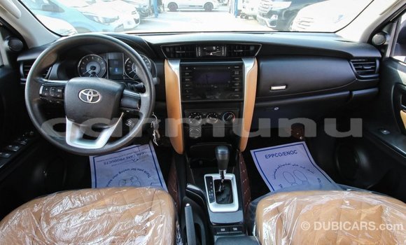 Buy Import Toyota Fortuner White Car in Import - Dubai in Region of Bouenza Buy Import Toyota Fortuner White Car in Import - Dubai in Region of Bouenza