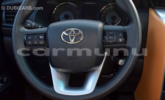 Acheter Import Voiture Toyota Fortuner Blanc à Import - Dubai, Région de la Bouenza Acheter Import Voiture Toyota Fortuner Blanc à Import - Dubai, Région de la Bouenza