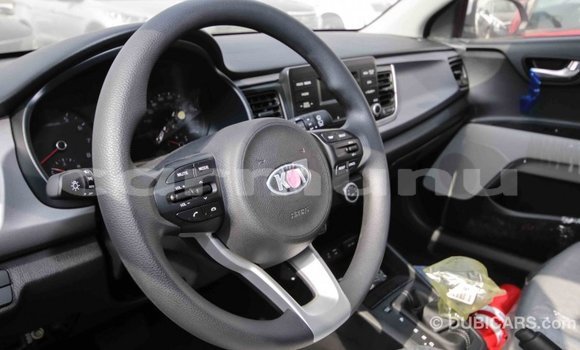 Acheter Import Voiture Kia Rio Blanc à Import - Dubai, Région de la Bouenza Acheter Import Voiture Kia Rio Blanc à Import - Dubai, Région de la Bouenza