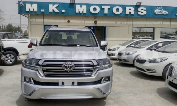 Buy Import Toyota Land Cruiser Other Car in Import - Dubai in Region of Bouenza Buy Import Toyota Land Cruiser Other Car in Import - Dubai in Region of Bouenza