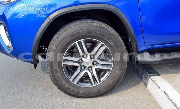 Acheter Import Voiture Toyota Fortuner Bleu à Import - Dubai, Région de la Bouenza Acheter Import Voiture Toyota Fortuner Bleu à Import - Dubai, Région de la Bouenza