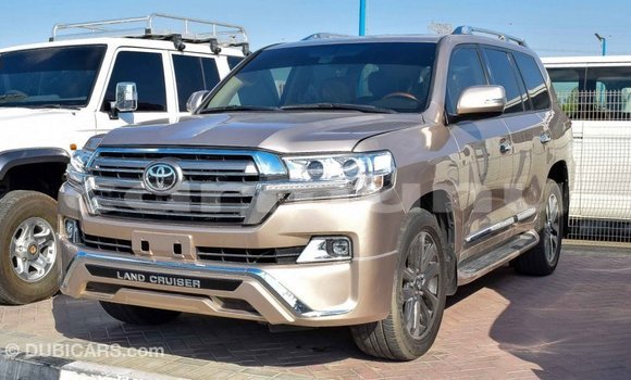 Buy Import Toyota Land Cruiser Other Car in Import - Dubai in Region of Bouenza Buy Import Toyota Land Cruiser Other Car in Import - Dubai in Region of Bouenza