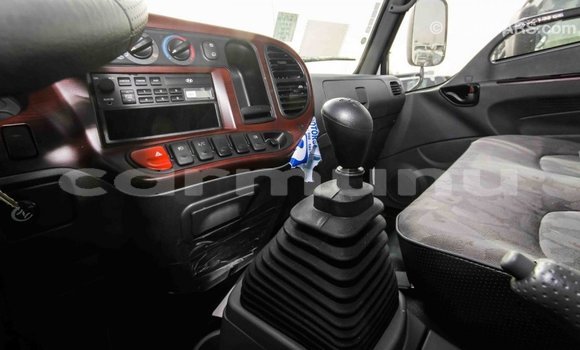 Buy Import Hyundai Chorus White Truck in Import - Dubai in Region of Bouenza Buy Import Hyundai Chorus White Truck in Import - Dubai in Region of Bouenza