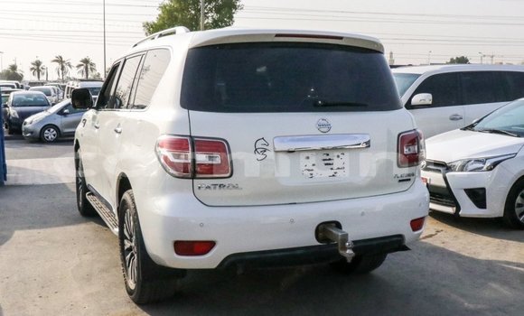 Buy Import Nissan Patrol White Car in Import - Dubai in Region of Bouenza Buy Import Nissan Patrol White Car in Import - Dubai in Region of Bouenza