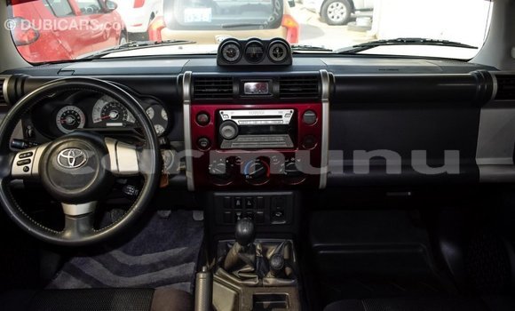 Buy Import Toyota FJ Cruiser Other Car in Import - Dubai in Region of Bouenza Buy Import Toyota FJ Cruiser Other Car in Import - Dubai in Region of Bouenza