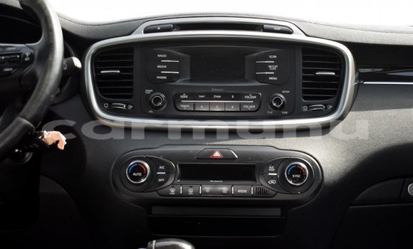 Acheter Import Voiture Kia Sorento Autre à Import - Dubai, Région de la Bouenza Acheter Import Voiture Kia Sorento Autre à Import - Dubai, Région de la Bouenza