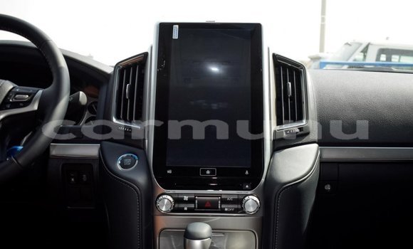 Acheter Import Voiture Toyota Land Cruiser Noir à Import - Dubai, Région de la Bouenza Acheter Import Voiture Toyota Land Cruiser Noir à Import - Dubai, Région de la Bouenza