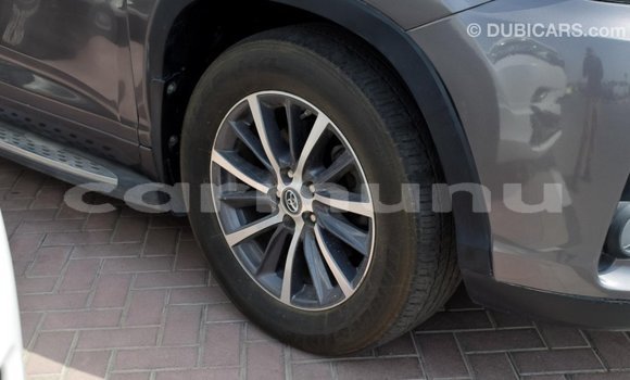 Acheter Import Voiture Toyota Highlander Autre à Import - Dubai, Région de la Bouenza Acheter Import Voiture Toyota Highlander Autre à Import - Dubai, Région de la Bouenza