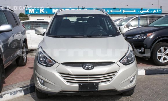 Buy Import Hyundai Tucson Beige Car in Import - Dubai in Region of Bouenza Buy Import Hyundai Tucson Beige Car in Import - Dubai in Region of Bouenza