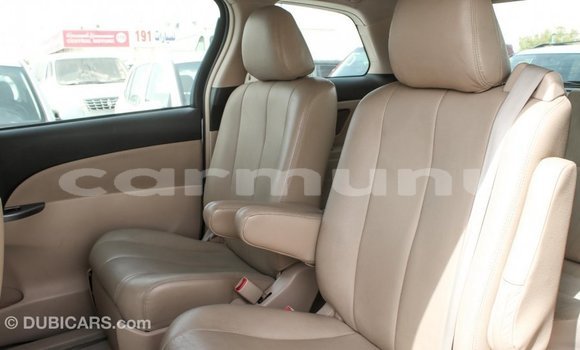 Buy Import Toyota Previa White Car in Import - Dubai in Region of Bouenza Buy Import Toyota Previa White Car in Import - Dubai in Region of Bouenza