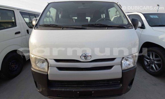 Buy Import Toyota Hiace White Car in Import - Dubai in Region of Bouenza Buy Import Toyota Hiace White Car in Import - Dubai in Region of Bouenza
