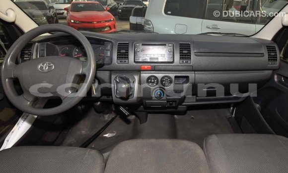 Buy Import Toyota Hiace White Car in Import - Dubai in Region of Bouenza Buy Import Toyota Hiace White Car in Import - Dubai in Region of Bouenza