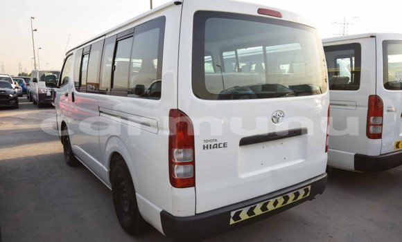Buy Import Toyota Hiace White Car in Import - Dubai in Region of Bouenza Buy Import Toyota Hiace White Car in Import - Dubai in Region of Bouenza