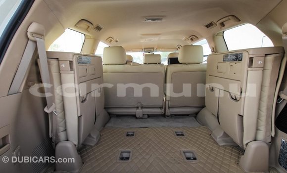 Buy Import Toyota Land Cruiser White Car in Import - Dubai in Region of Bouenza Buy Import Toyota Land Cruiser White Car in Import - Dubai in Region of Bouenza
