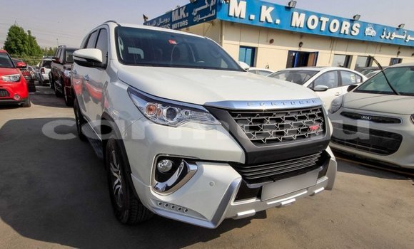 Buy Import Toyota Fortuner White Car in Import - Dubai in Region of Bouenza Buy Import Toyota Fortuner White Car in Import - Dubai in Region of Bouenza