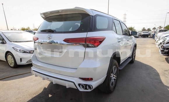 Buy Import Toyota Fortuner White Car in Import - Dubai in Region of Bouenza Buy Import Toyota Fortuner White Car in Import - Dubai in Region of Bouenza