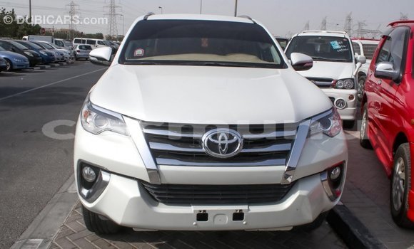 Buy Import Toyota Fortuner White Car in Import - Dubai in Region of Bouenza Buy Import Toyota Fortuner White Car in Import - Dubai in Region of Bouenza