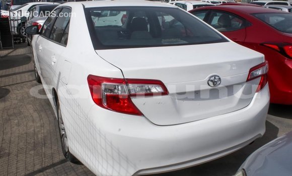 Buy Import Toyota Camry White Car in Import - Dubai in Region of Bouenza Buy Import Toyota Camry White Car in Import - Dubai in Region of Bouenza