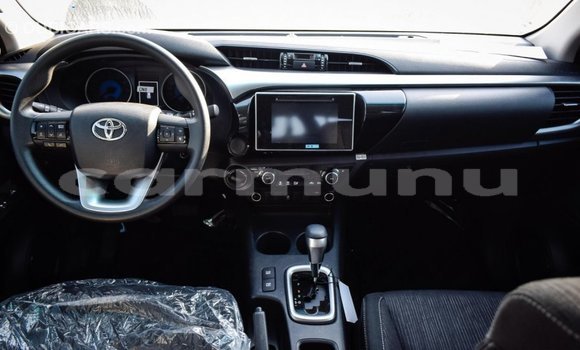 Buy Import Toyota Hilux White Car in Import - Dubai in Region of Bouenza Buy Import Toyota Hilux White Car in Import - Dubai in Region of Bouenza