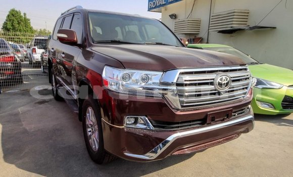 Acheter Import Voiture Toyota Land Cruiser Marron à Import - Dubai, Région de la Bouenza Acheter Import Voiture Toyota Land Cruiser Marron à Import - Dubai, Région de la Bouenza