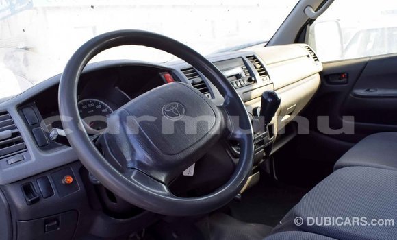 Buy Import Toyota Hiace White Car in Import - Dubai in Region of Bouenza Buy Import Toyota Hiace White Car in Import - Dubai in Region of Bouenza