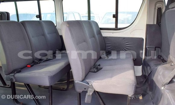 Buy Import Toyota Hiace White Car in Import - Dubai in Region of Bouenza Buy Import Toyota Hiace White Car in Import - Dubai in Region of Bouenza