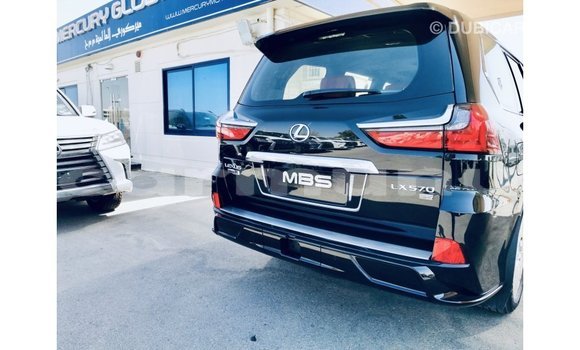 Acheter Import Voiture Lexus LX Noir à Import - Dubai, Région de la Bouenza Acheter Import Voiture Lexus LX Noir à Import - Dubai, Région de la Bouenza