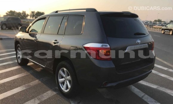 Buy Import Toyota Highlander Other Car in Import - Dubai in Region of Bouenza Buy Import Toyota Highlander Other Car in Import - Dubai in Region of Bouenza