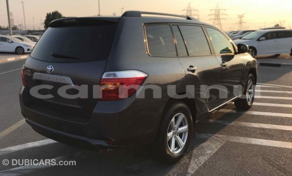 Buy Import Toyota Highlander Other Car in Import - Dubai in Region of Bouenza Buy Import Toyota Highlander Other Car in Import - Dubai in Region of Bouenza